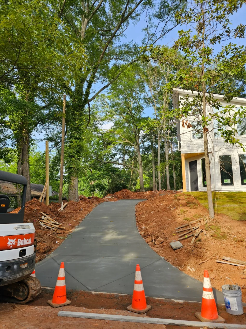 Guzman Concrete Solutions